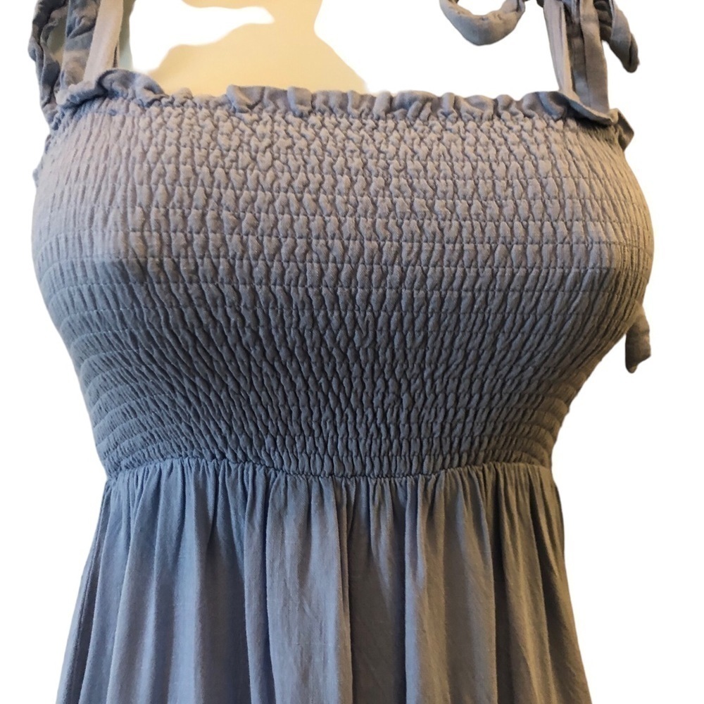 LULU’S Looking Up Blue Chambray Smocked Tie-Strap Midi Dress Sz XS Cottagecore - Picture 3 of 6